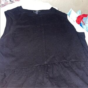 Velvet Heart Charcoal Sleeveless Top